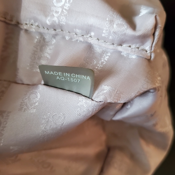 Michael Kors Fulton Chain Medium Shoulder Bag - Picture 12 of 15